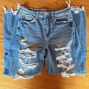 American Eagle Outfitters Ripped Blue Jeans
